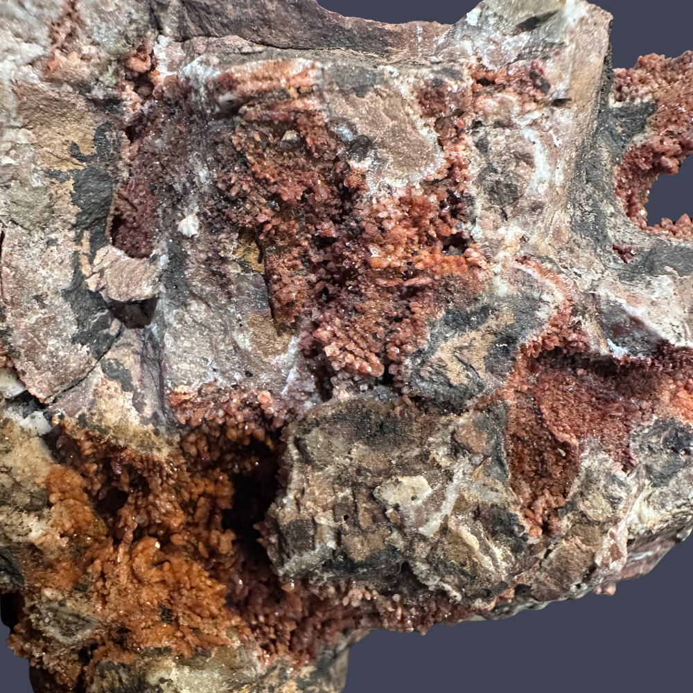 Quartz Ferrugineux Brut — Bloc Minéral Naturel Rouge-Brun